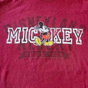 Red Mickey Mouse Disneyland XL Shirt